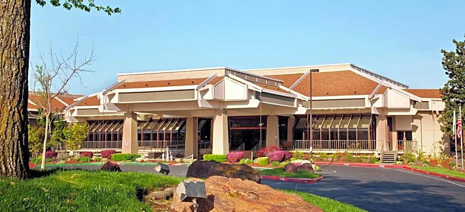 DoubleTree By Hilton Sacramento