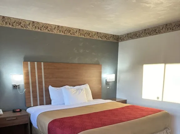 Budget Host Inn Charleston