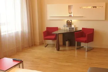 Mercure Warszawa Grand