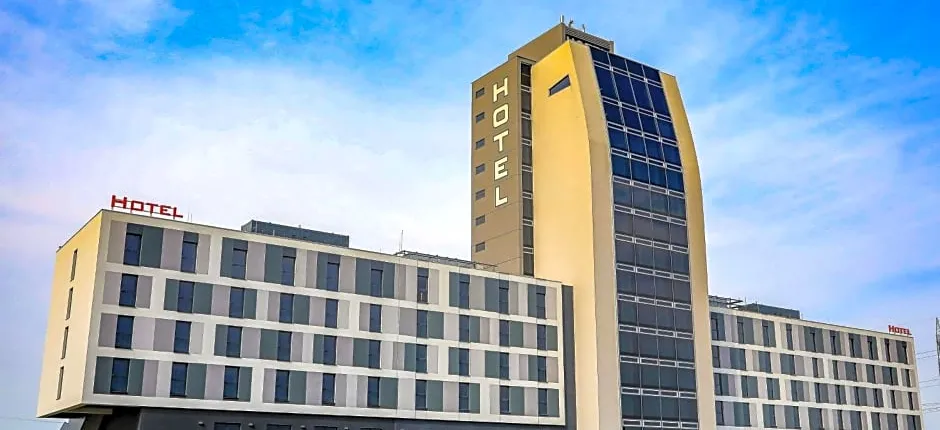Pannonia Tower Hotel