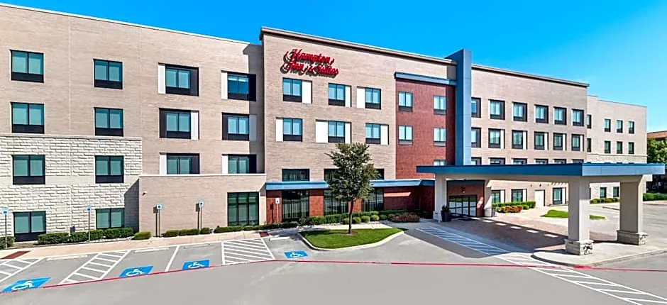 Hampton Inn By Hilton & Suites Farmers Branch Dallas, Tx