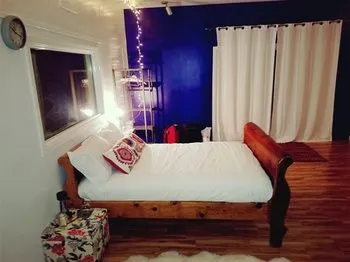 The Bel Air Treehouse