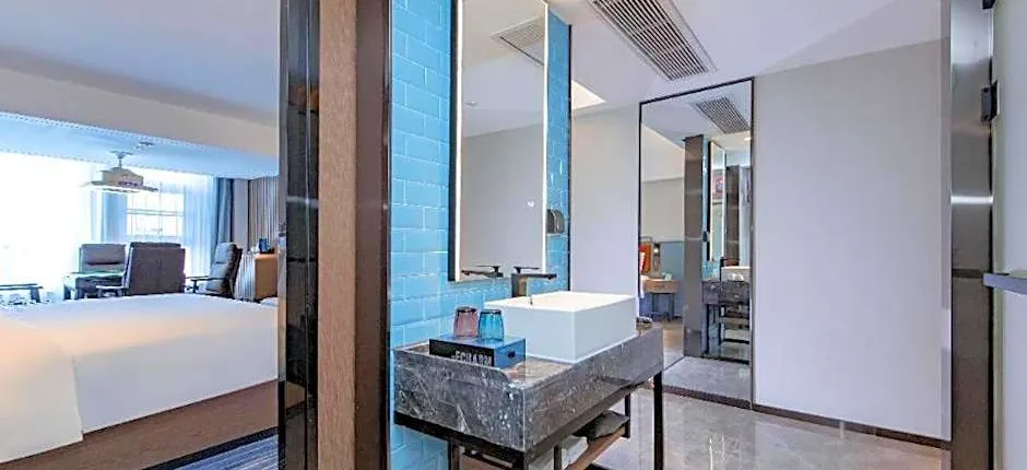 Echarm Hotel Wuhan Keting Polar Ocean World