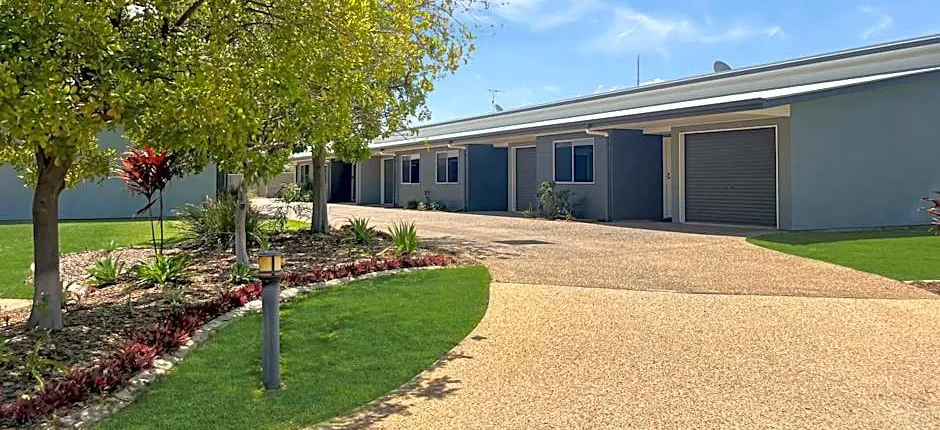 Direct Collective - Villas on Rivergum