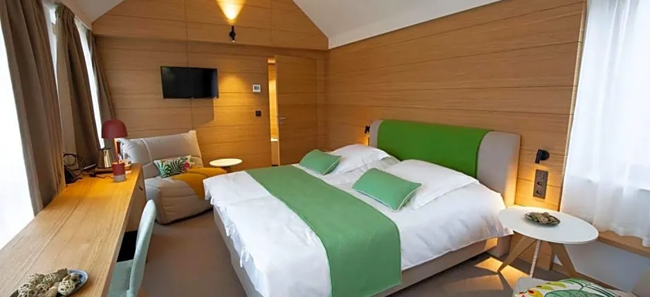 B-Lodge Boutique Hôtel