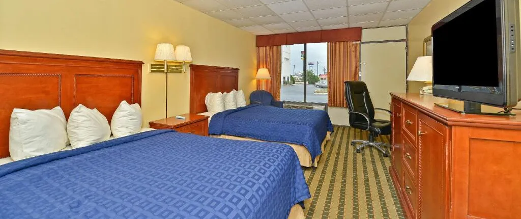 Americas Best Value Inn Hillsboro