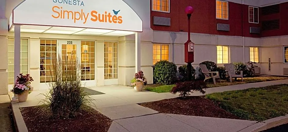 Sonesta Simply Suites Boston Braintree