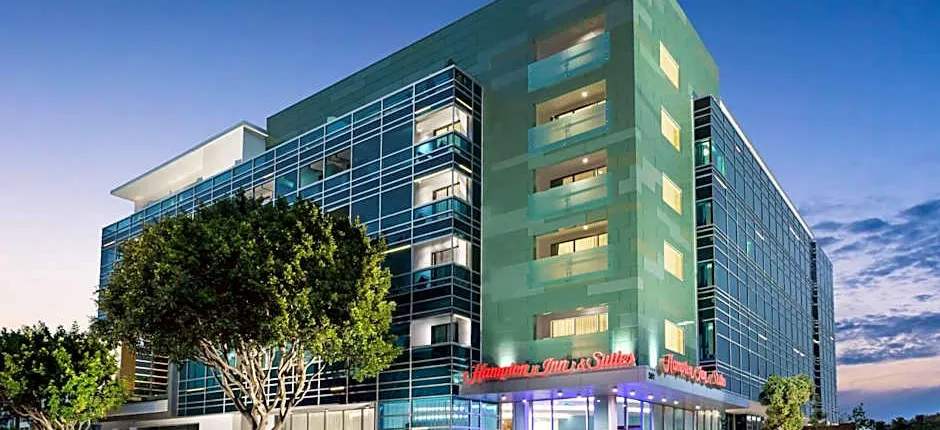 Hampton Inn By Hilton & Suites Santa Monica