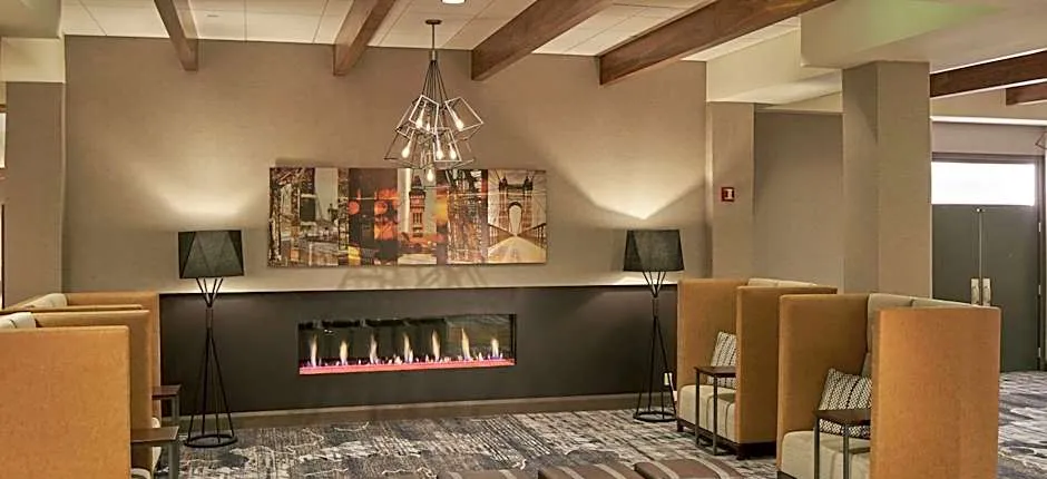 Hilton Cincinnati Airport