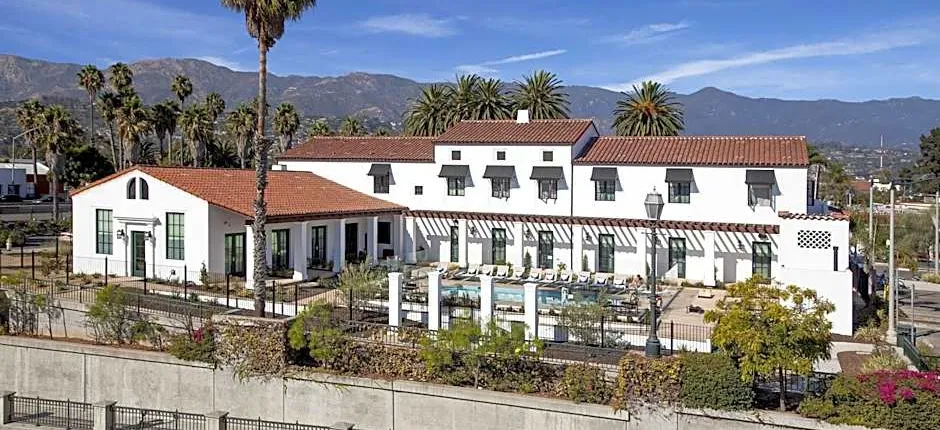 Moxy Santa Barbara