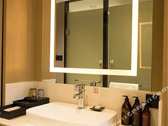 H Hotel (Xining Central Plaza)