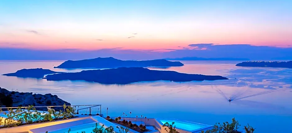 Alti Santorini Suites - Caldera View
