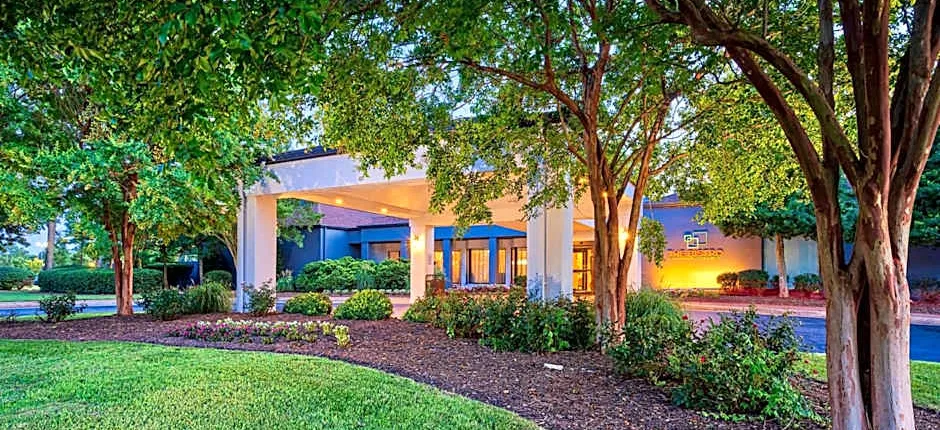 Courtyard by Marriott Hampton Coliseum Central