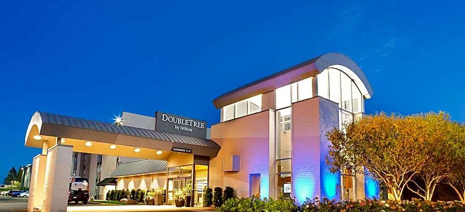 DoubleTree by Hilton Roseville Minneapolis
