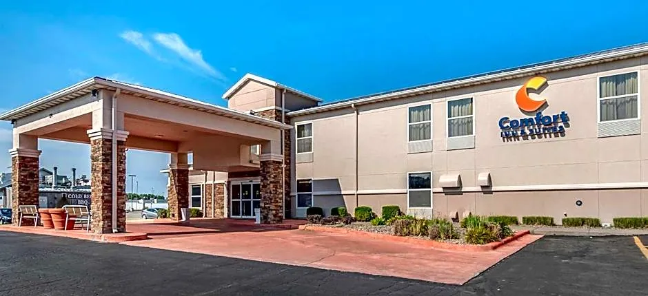 Comfort Inn & Suites Junction City - near Fort Riley
