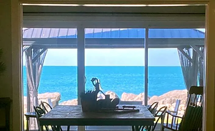 Casa Azul-lakefront