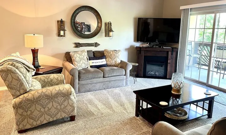 A 9 3 Br Condo
