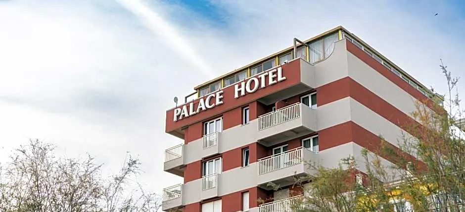 Hotel Palace