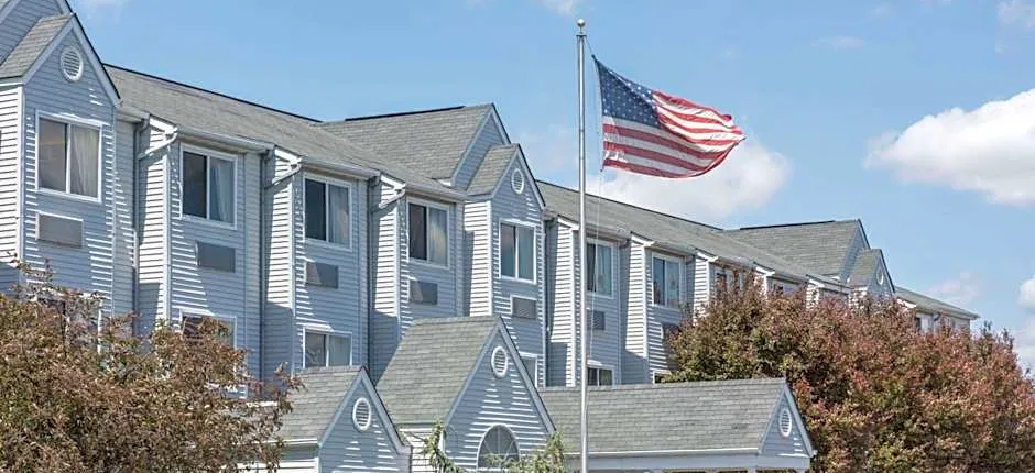 Knights Inn And Suites Allentown