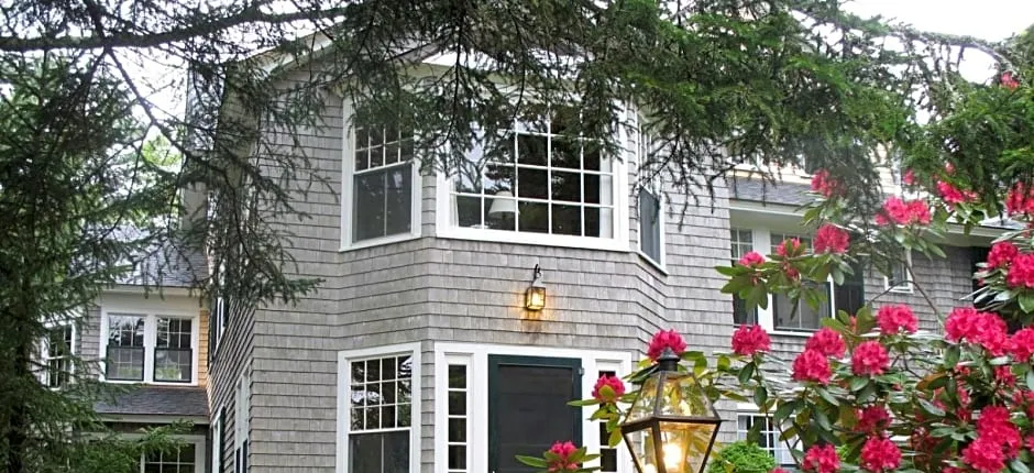 Harbourside Inn