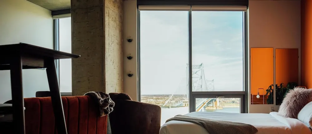 Coral Homes - Designer Penthouse in Old City - "Nirvana" Suite