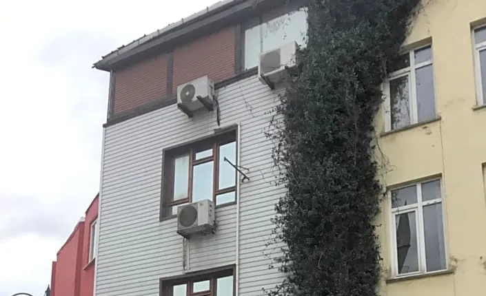 Divan Wooden Guesthouse
