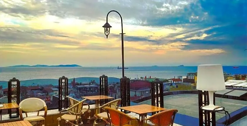 GLK PREMIER Regency Suites & Spa