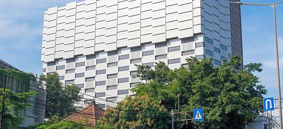 Sotis Residence Pejompongan