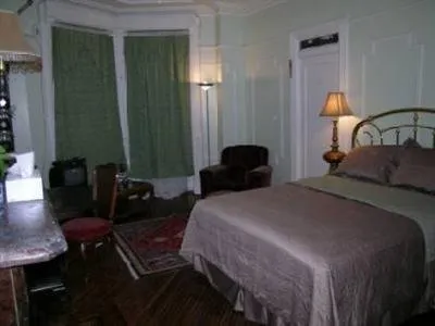 Spencer Place Bed and Breakfast