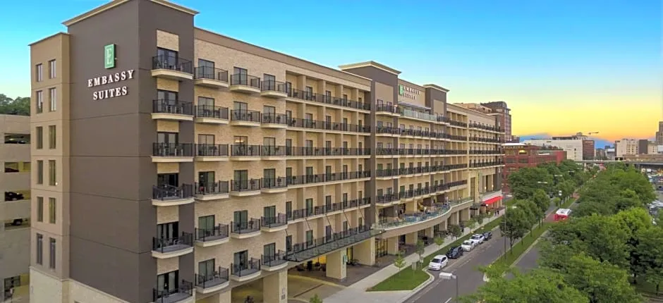 Embassy Suites By Hilton Grand Rapids Downtown