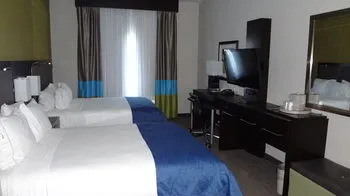 Holiday Inn Express Hotel & Suites El Reno