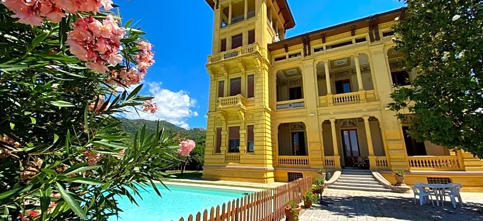 Villa Moorings