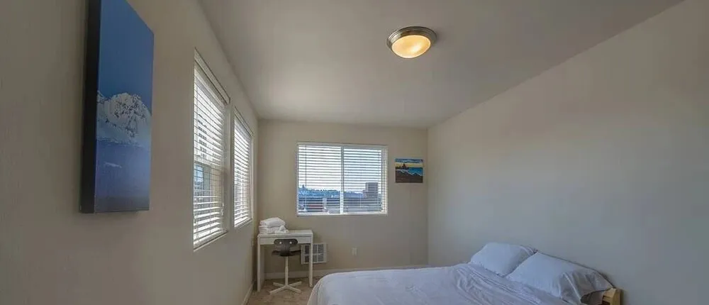 A-seattle Urban Village- Lopez- Roof top View Deck