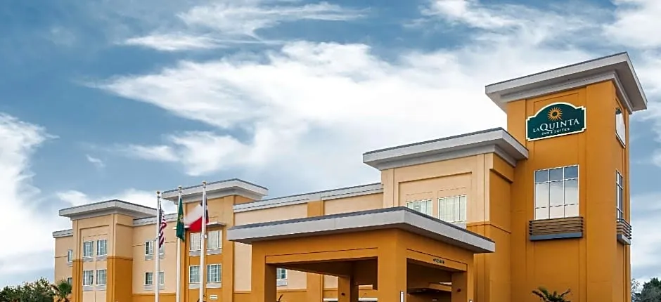 La Quinta Inn & Suites by Wyndham Cotulla