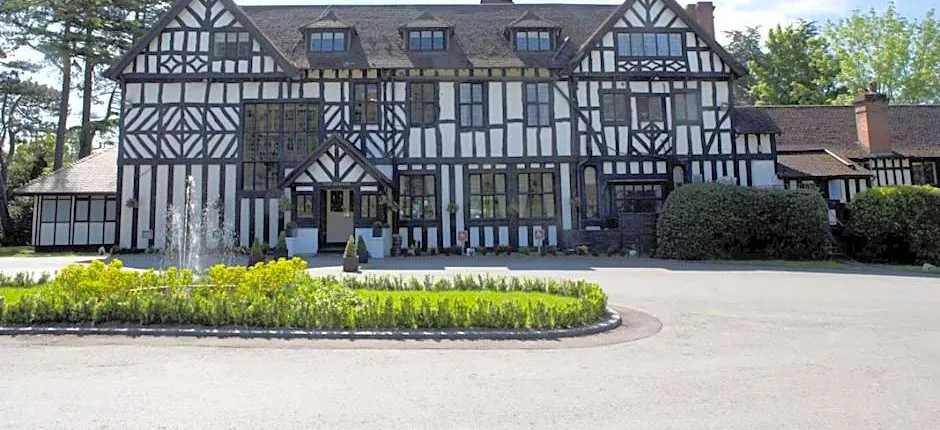 The Manor Elstree