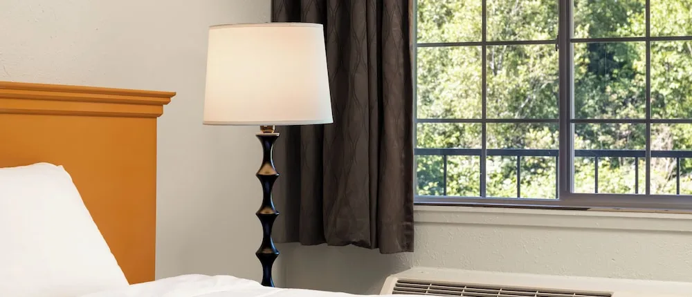 Grays Harbor Inn & Suites