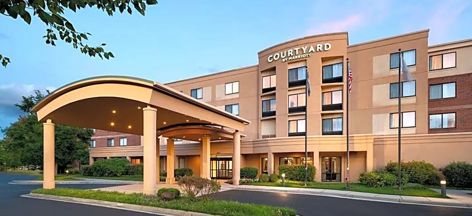 Courtyard by Marriott Richmond North/Glen Allen