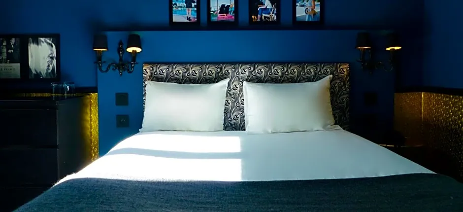 Hotel Noir