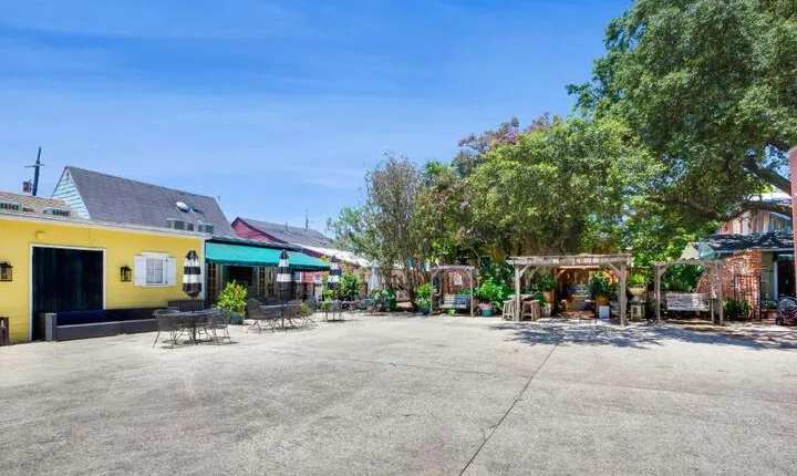 New Orleans Jazz Quarters