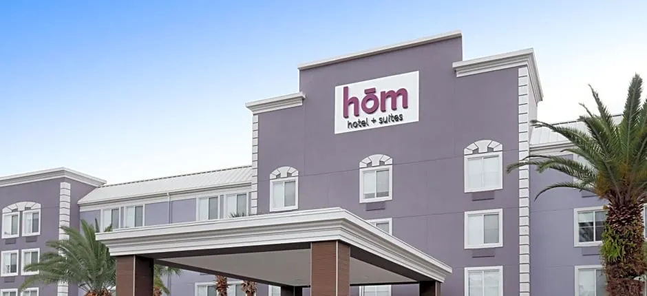 HoM A Trademark Collection Hotel