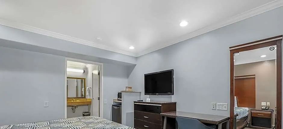 Motel 6 Carlsbad, Ca- North