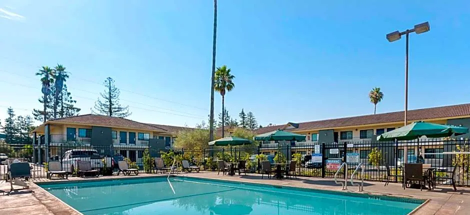 Sonoma Winegrower's Inn