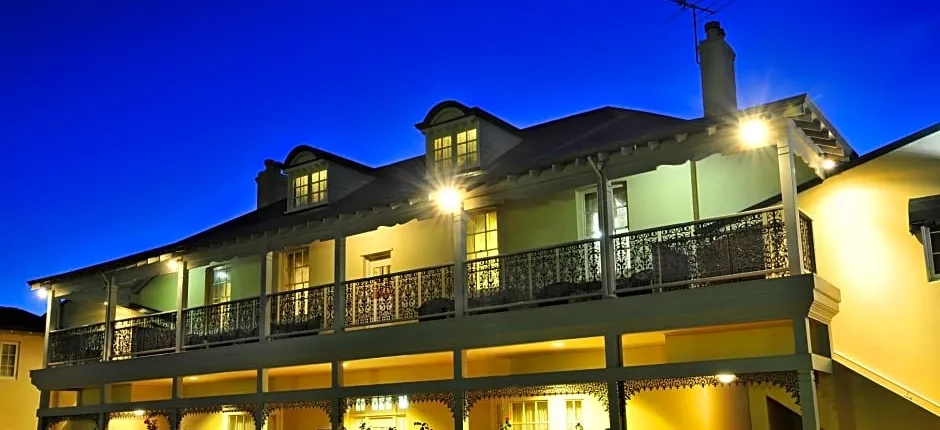 Clifton Motel & Grittleton Lodge