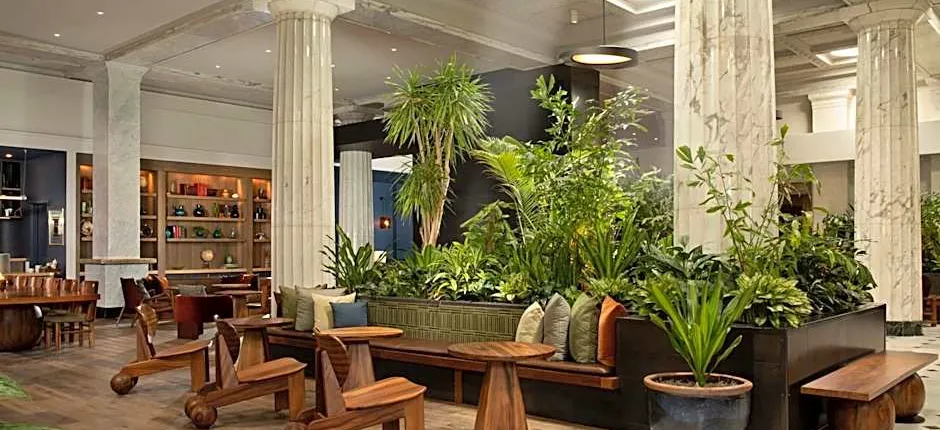 Emery Hotel, Autograph Collection by Marriott