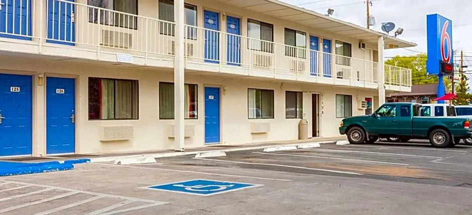 Motel 6-Klamath Falls, OR