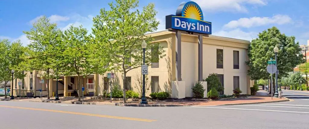 Days Inn by Wyndham Silver Spring
