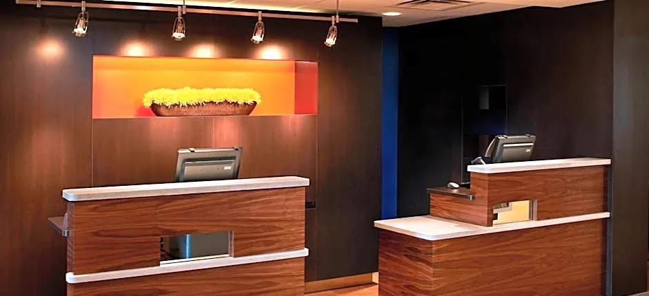 Courtyard by Marriott Cincinnati Covington