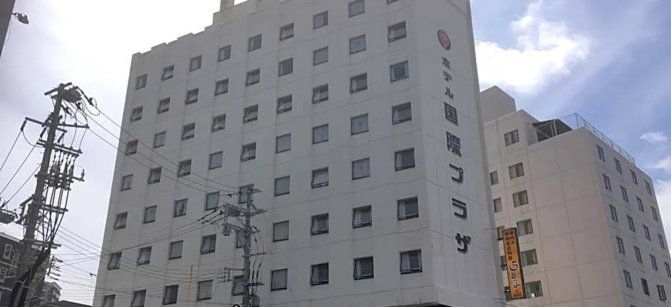 Hotel Kokusai Plaza (Kokusai-Dori)