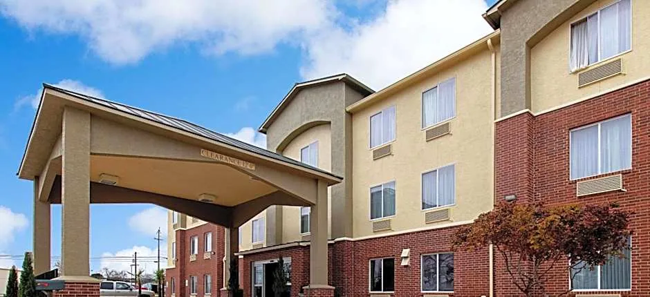 Comfort Inn and Suites Fredericksburg