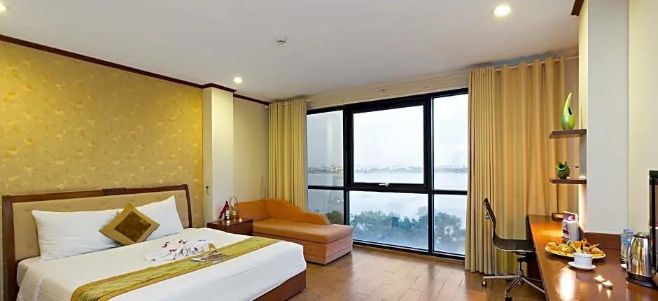 Sunset Westlake Hanoi Hotel
